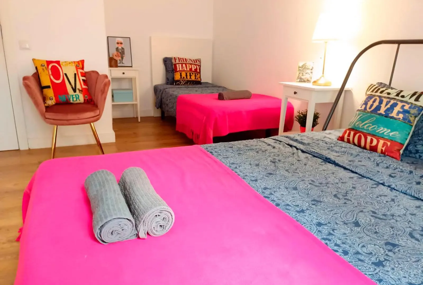 Hostel By Port Vell Barcelona Rooms