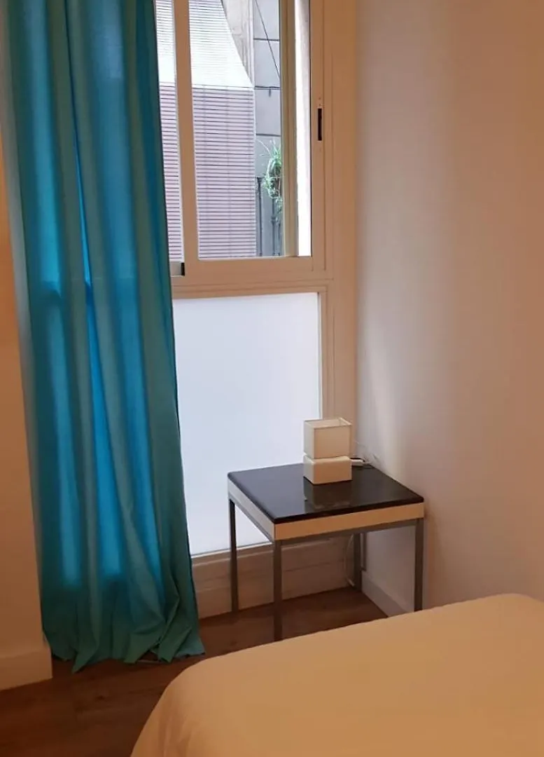 By Port Vell Barcelona Rooms Hostel