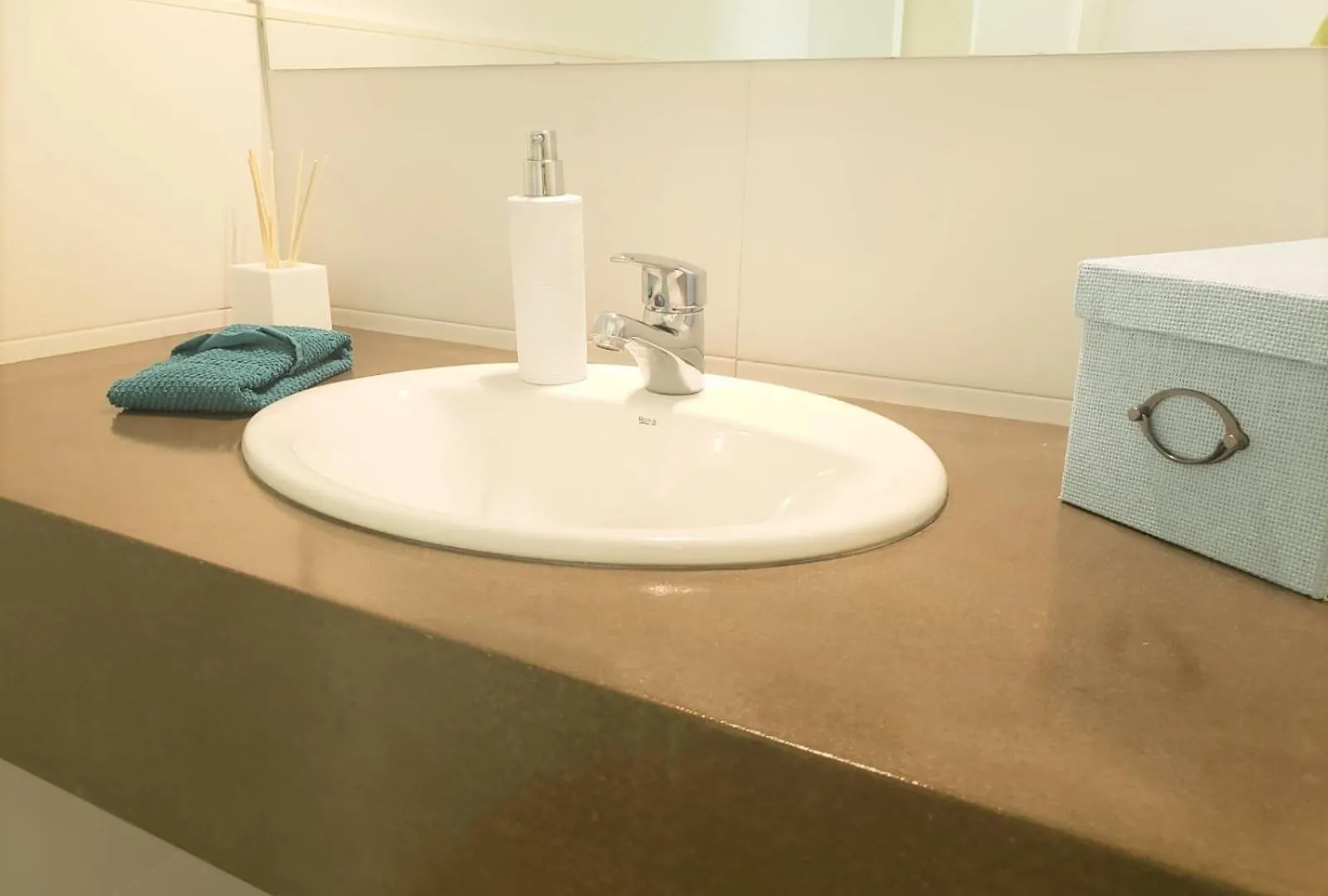 By Port Vell Barcelona Rooms